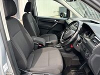 VOLKSWAGEN CADDY MAXI LIFE