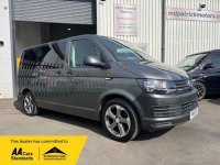 VOLKSWAGEN TRANSPORTER SHUTTLE