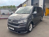 VOLKSWAGEN TRANSPORTER SHUTTLE